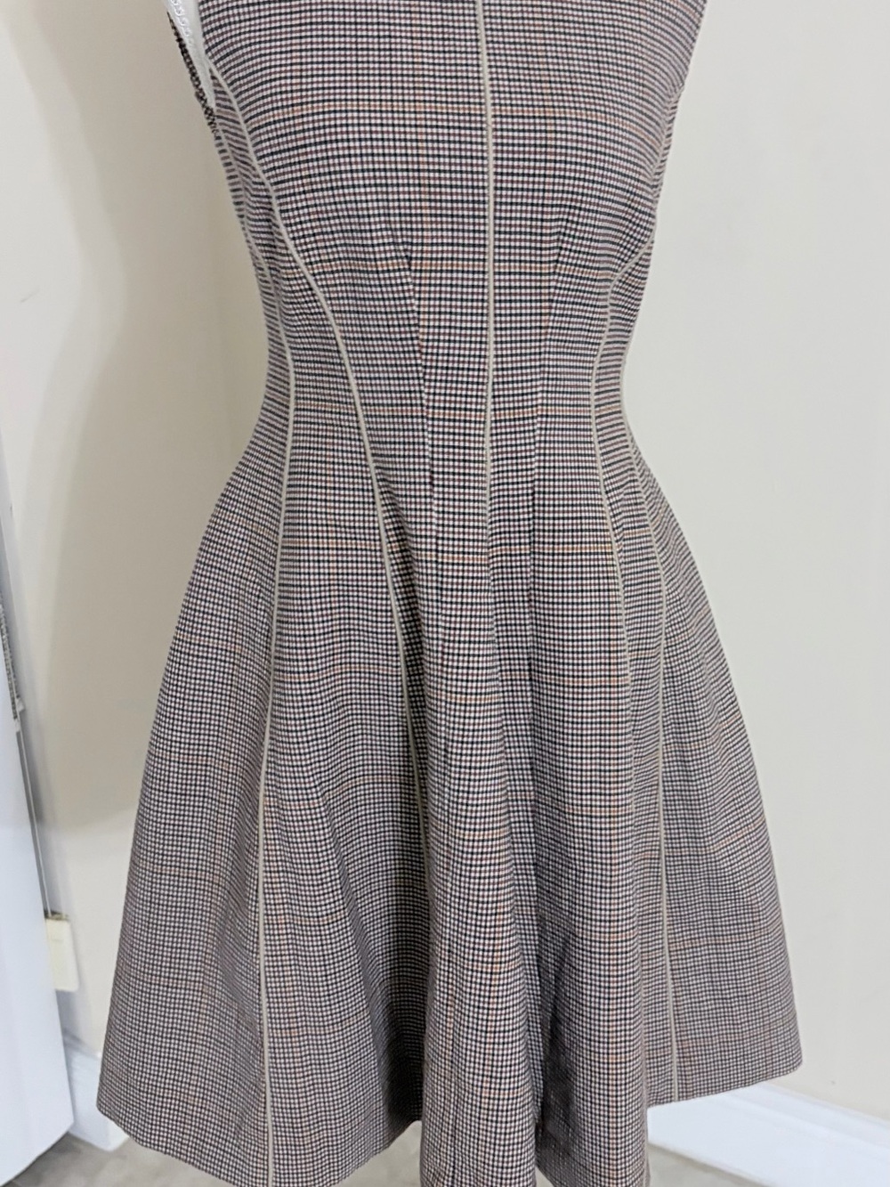 Theory Sleeveless Angled Plaid Wool-Blend Sheath Dress - Picture 3 of 7